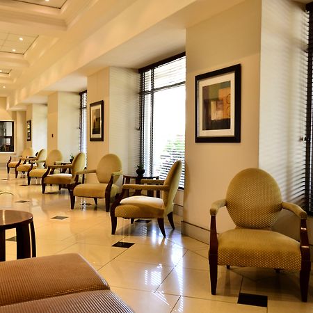 Southern Sun Ridgeway ルサカ エクステリア 写真